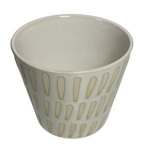 Mid-Century Modern Ivory & Cream Ceramic Planter w/Geometric Grid Pattern